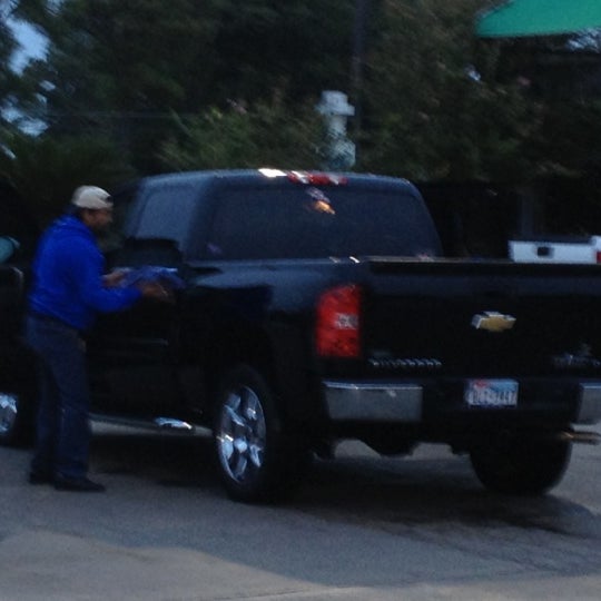 Cale's Car Wash Car Wash and Detail in Houston