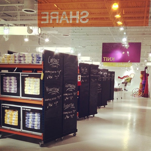 Lion Brand Yarn Outlet Carlstadt, NJ