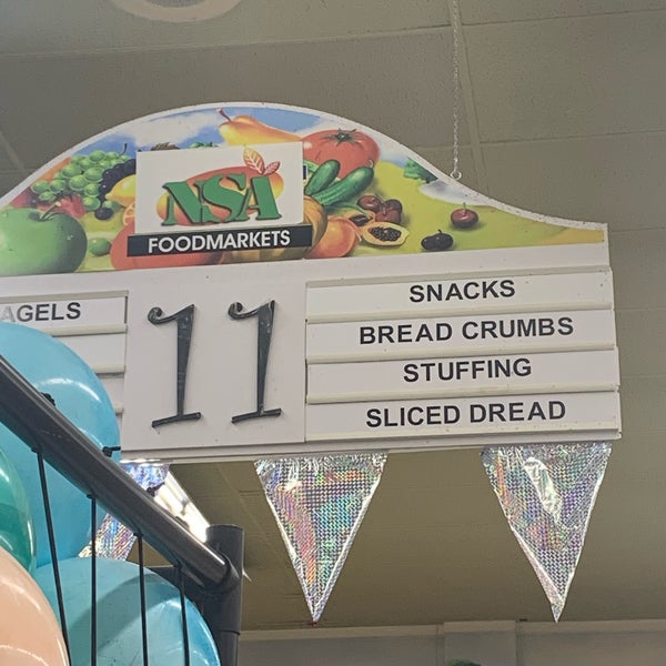 Ideal Food Basket Flatbush 6 tips from 238 visitors