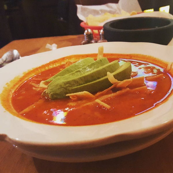 Foto diambil di Taqueria El Patron Mexican Grill oleh Barbara Ann R. pada 2/15/2016
