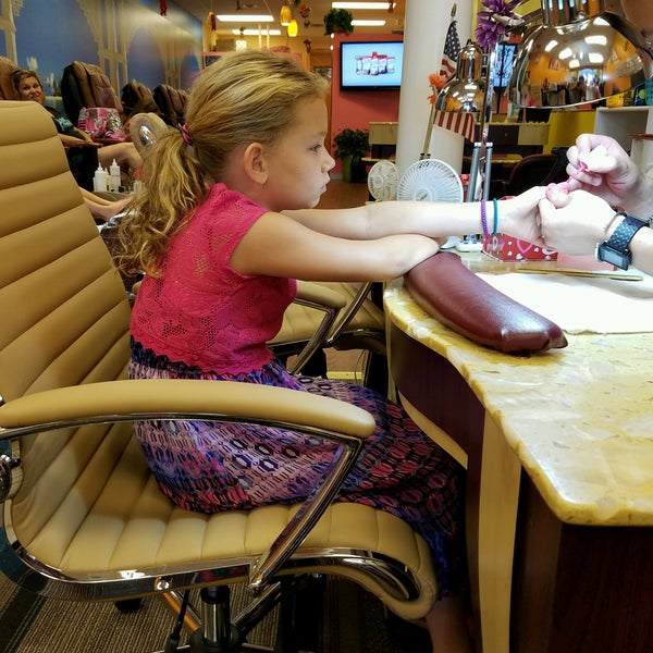 Alpine Nails & Spa Grand Rapids, MI