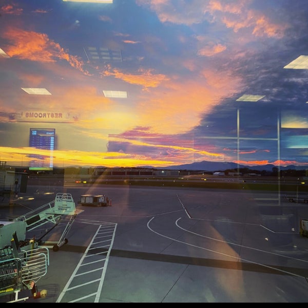 Foto scattata a Burlington International Airport (BTV) da Jackie D. il 9/13/2022