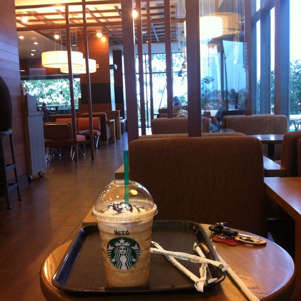 Starbucks Coffee Shop In Puteri Harbour