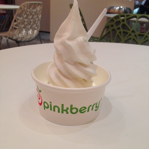 Photo taken at Pinkberry by &#39;Camille N. on 11/12/2014