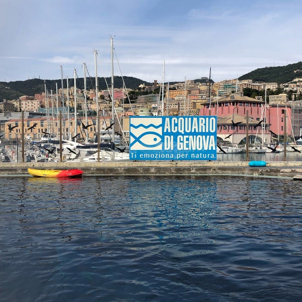 Foto diambil di Acquario di Genova oleh Giuseppe D. pada 10/15/2023