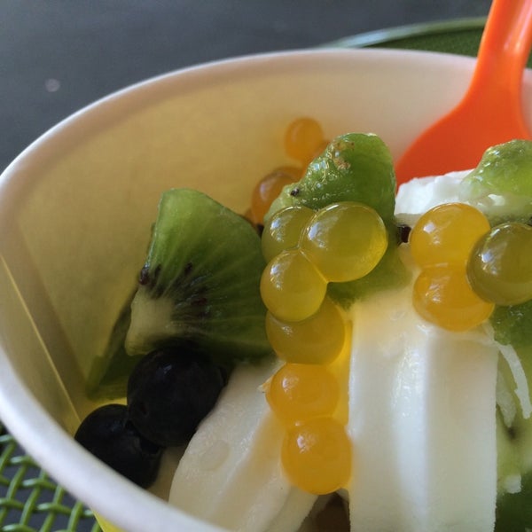 Cultivé Frozen Yogurt Frozen Yogurt Shop in Downtown Davis