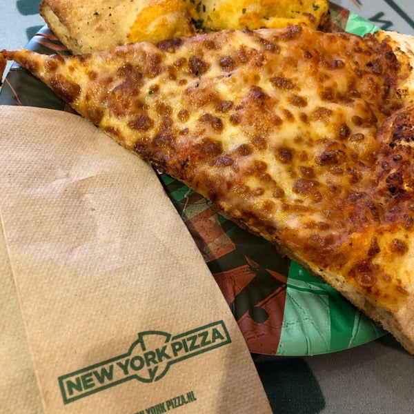 Photo taken at New York Pizza by Steven 🤠 on 6/6/2018