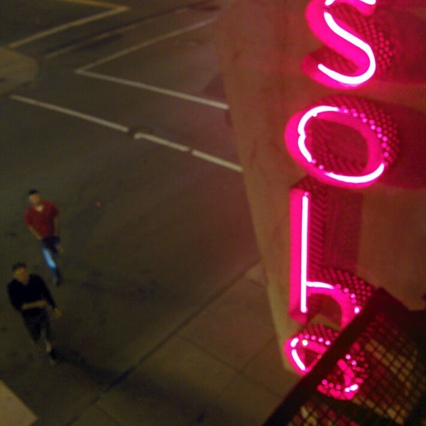 5/26/2014 tarihinde Marty M.ziyaretçi tarafından Soho Burger Bar'de çekilen fotoğraf