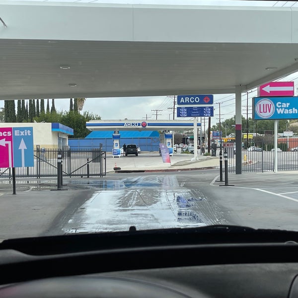 Ventura West Car Wash Car Wash and Detail in Woodland Hills