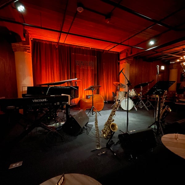 Photo taken at Winter&#39;s Jazz Club by David H. on 10/10/2021