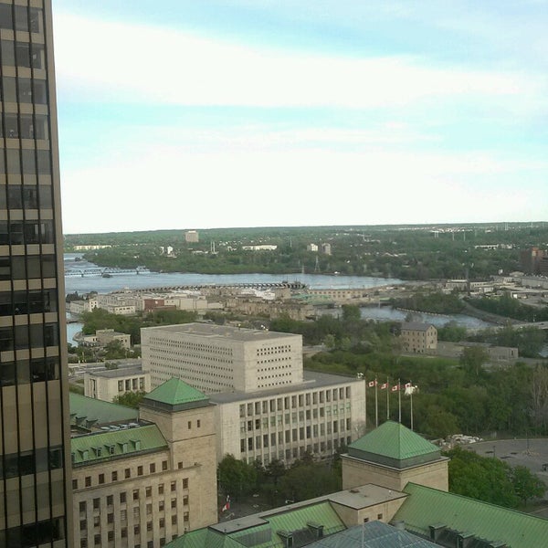 Foto tomada en Ottawa Marriott Hotel  por Pascale B. el 5/26/2013