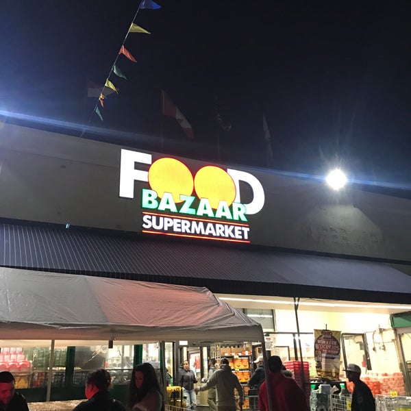 2/20/2017 tarihinde 💪Jig💪ziyaretçi tarafından Food Bazaar Supermarket'de çekilen fotoğraf