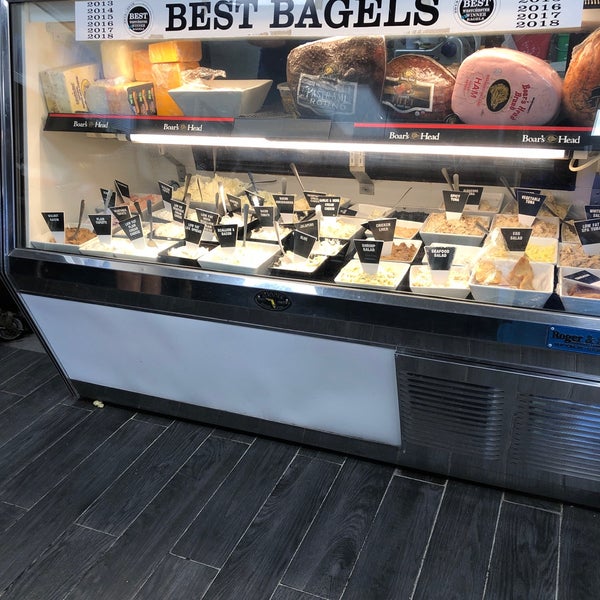 Photo taken at The Bagel Emporium of Port Chester by 💪Jig💪 on 8/9/2019