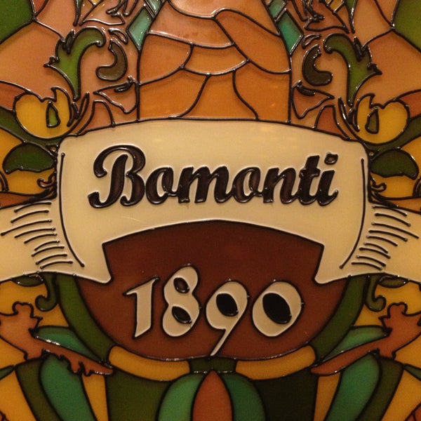 รูปภาพถ่ายที่ Brasserie Bomonti โดย ozan a. เมื่อ 5/11/2013