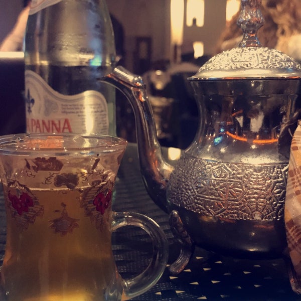 Foto diambil di Moorish Cafe &amp; Restaurant oleh Bin Rashid ⛔. pada 5/17/2018