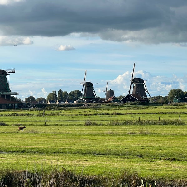 Photo taken at Zaanse Schans by AHMED on 9/29/2022