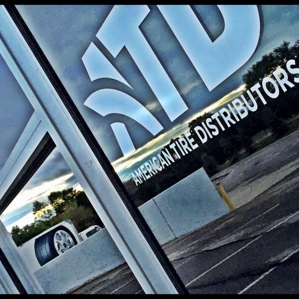 American Tire Distributors Structure in Oak Creek