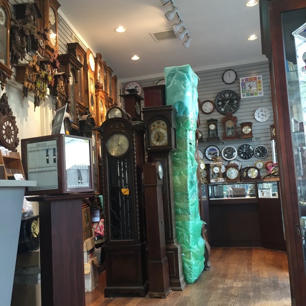 Photos at Montana Clock Shop North of Montana Santa Monica, CA