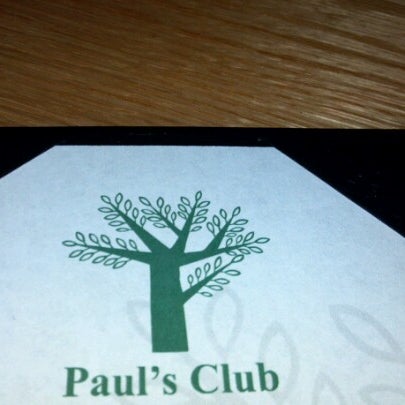รูปภาพถ่ายที่ Paul&#39;s Club โดย Duane S. เมื่อ 12/24/2012