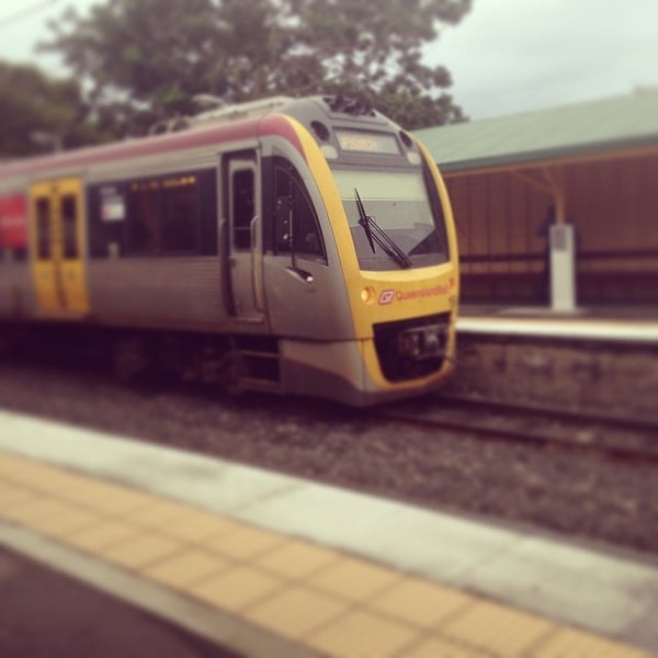Photos at Redbank Railway Station 4 tips