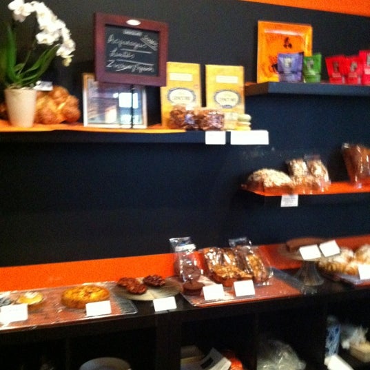Photo taken at Hendrickx Belgian Bread Crafter by Katie H. on 9/15/2012