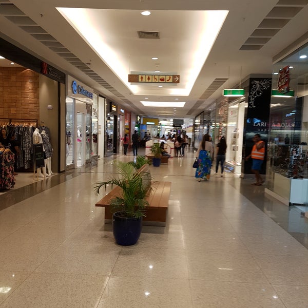 9/19/2017 tarihinde Gleyson J.ziyaretçi tarafından Shopping da Ilha'de çekilen fotoğraf