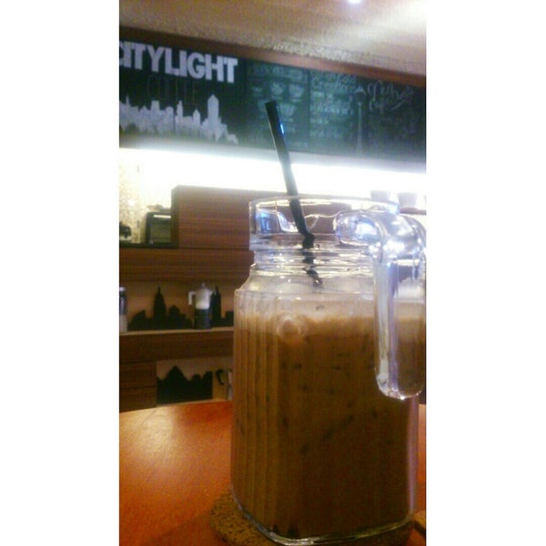 Photo taken at CityLight Coffee by Aizamia A. on 11/10/2014