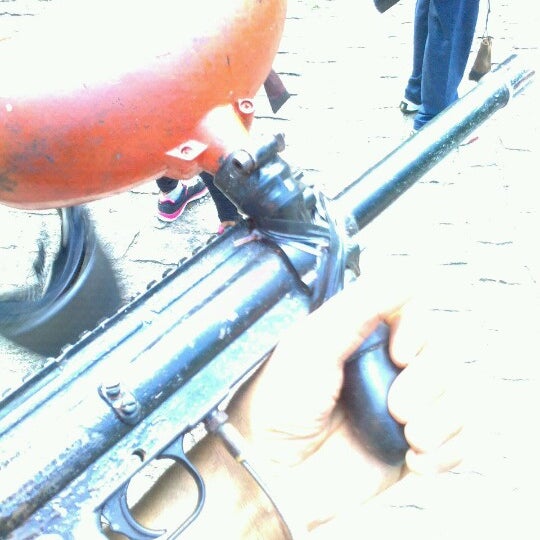 Photo taken at Paintball Usina by Julio N. on 2/2/2013