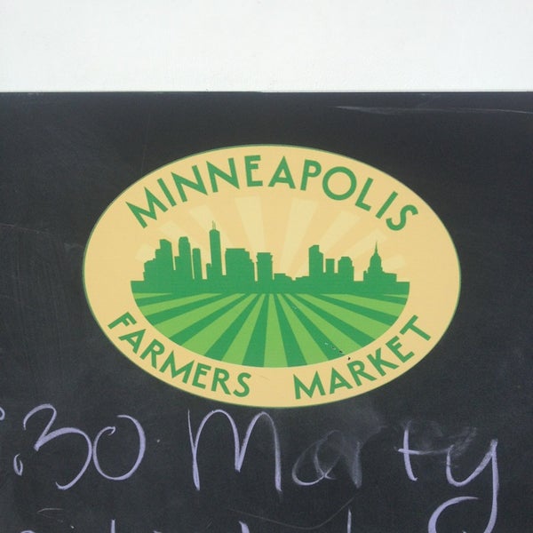 7/6/2013 tarihinde Jeni M.ziyaretçi tarafından Minneapolis Farmers Market Annex'de çekilen fotoğraf