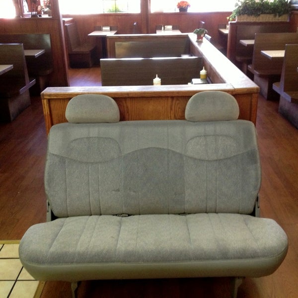 Judy's Grinder 286 W Main St