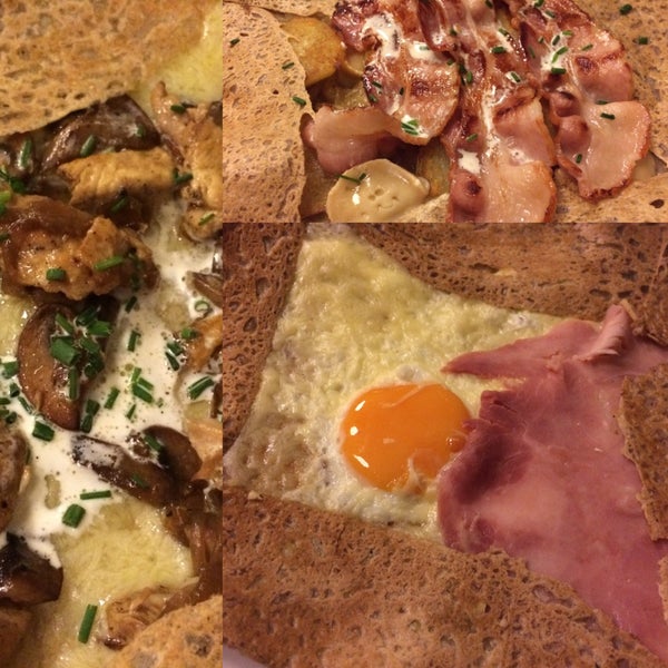 Foto scattata a Crêperie Bretonne Annaick da Anna A. il 10/2/2015