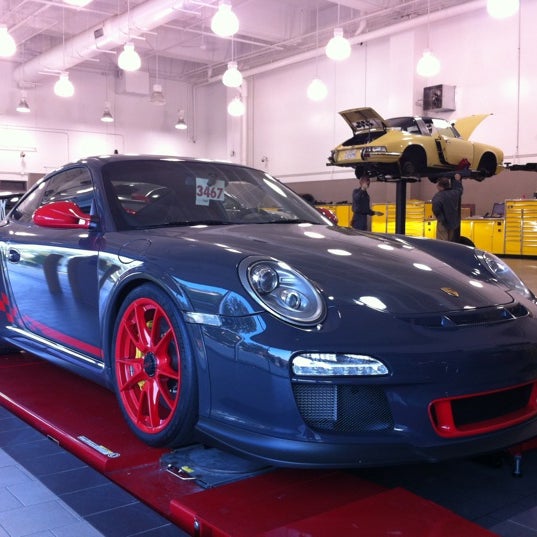 Photo taken at Porsche Annapolis by Alex T. on 9/27/2012