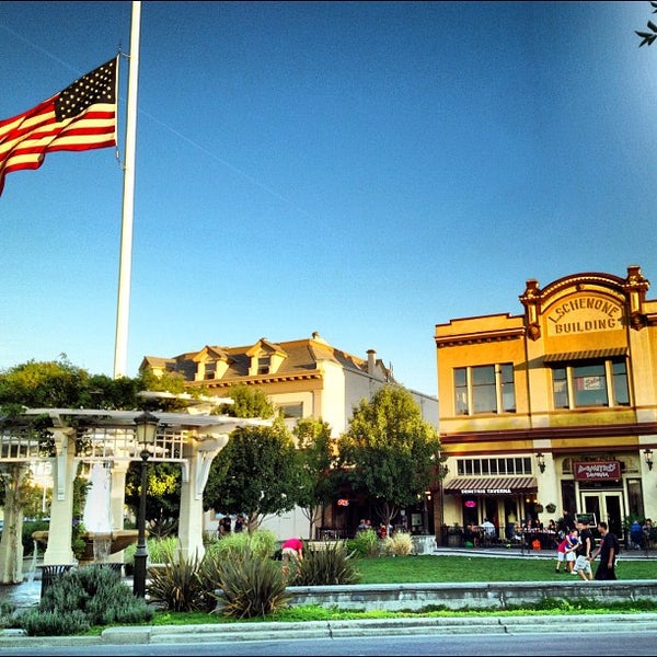 Downtown Livermore Flagpole Livermore, CA