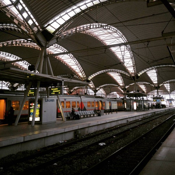 Das Foto wurde bei Bahnhof Leuven von Kazunobu K. am 2/5/2016 aufgenommen
