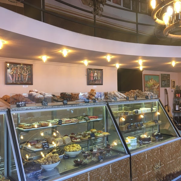 5/10/2019 tarihinde Olga O.ziyaretçi tarafından SOSA Artisanal Cafe &amp; Bakery'de çekilen fotoğraf