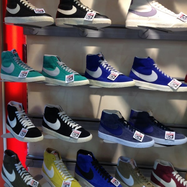 foot locker bari