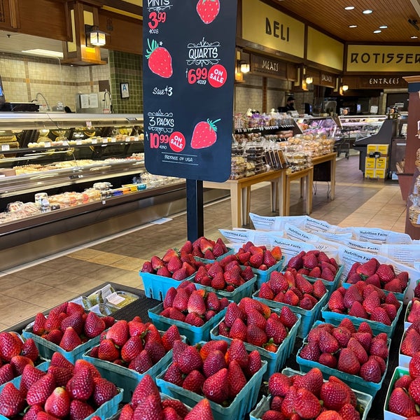 Photos at Bristol Farms South Pasadena 16 tips