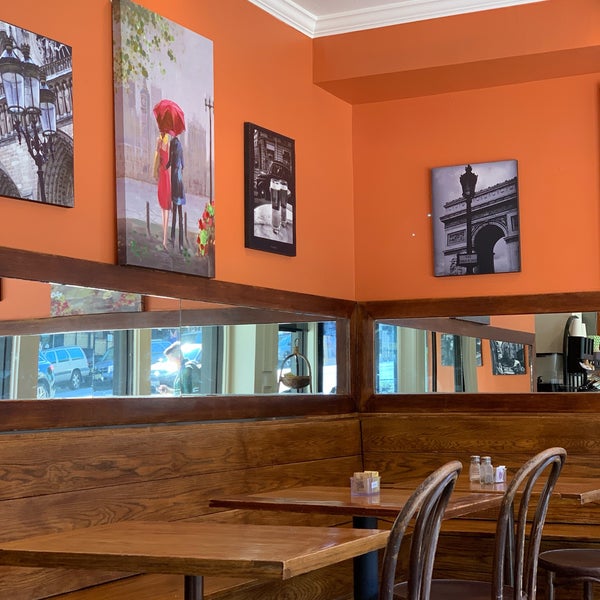 6/7/2019 tarihinde Adam P.ziyaretçi tarafından Brioche Bakery &amp; Cafe'de çekilen fotoğraf