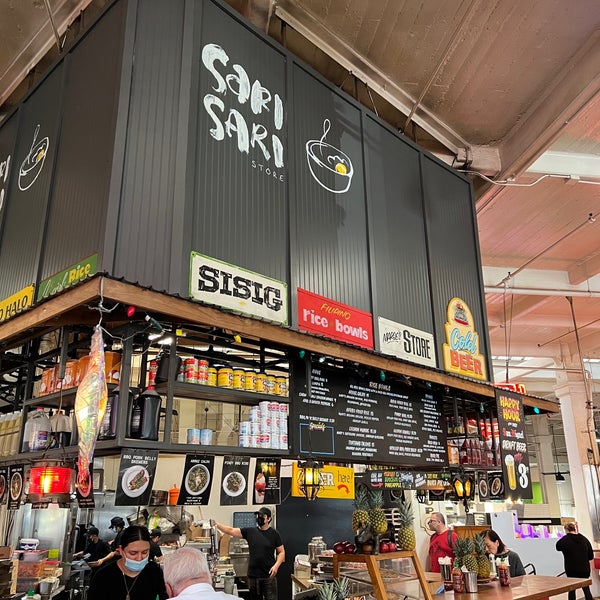 11/30/2021 tarihinde Adam P.ziyaretçi tarafından Sari Sari Store LA'de çekilen fotoğraf