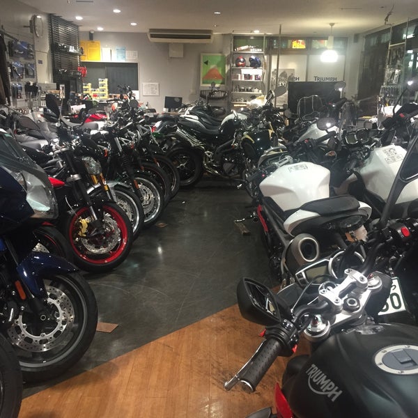 Photos At トライアンフ横浜北 Now Closed Motorcycle Shop In 横浜市都筑区 Photos At トライアンフ横浜北 Now Closed Motorcycle Shop In 横浜市都筑区