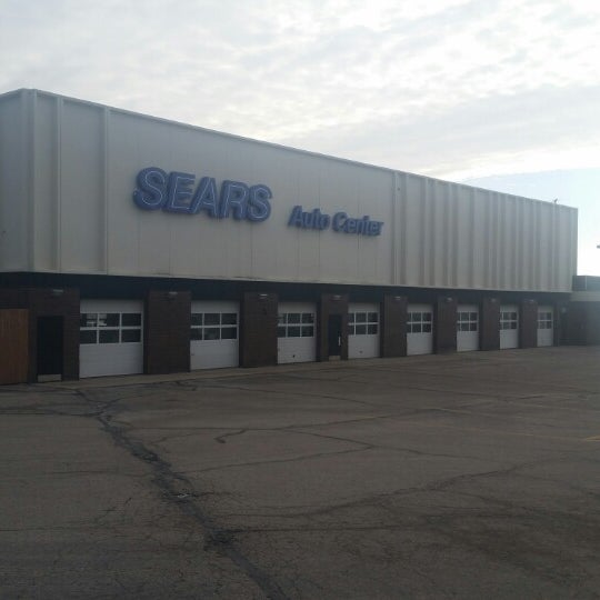 Sears (Ahora cerrado) Gran tienda en Waterloo