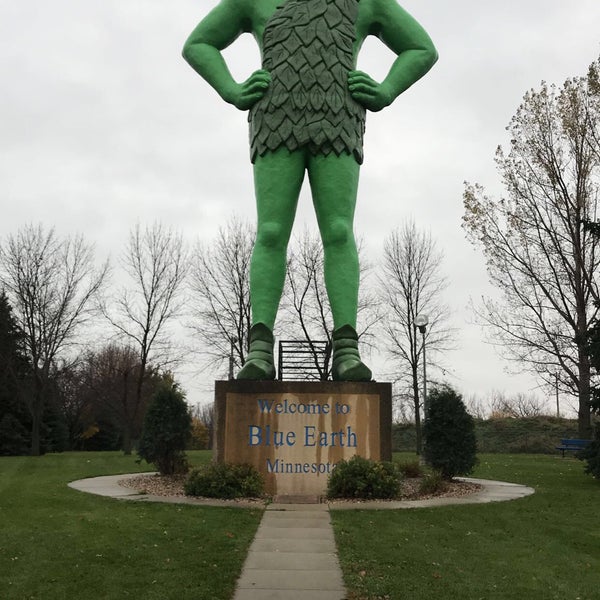 Photo taken at Jolly Green Giant Statue by Mr. Ibeabuchi on 10/29/2017