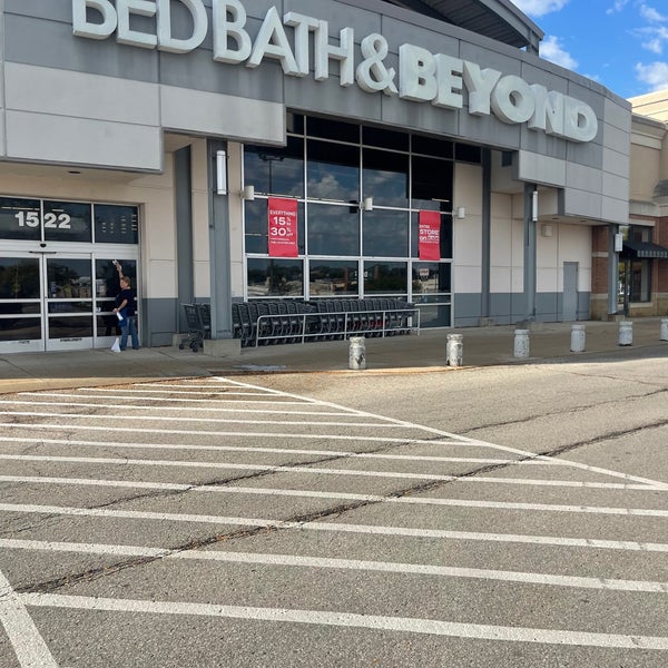 Bed Bath & Beyond (Now Closed) Furniture and Home Store