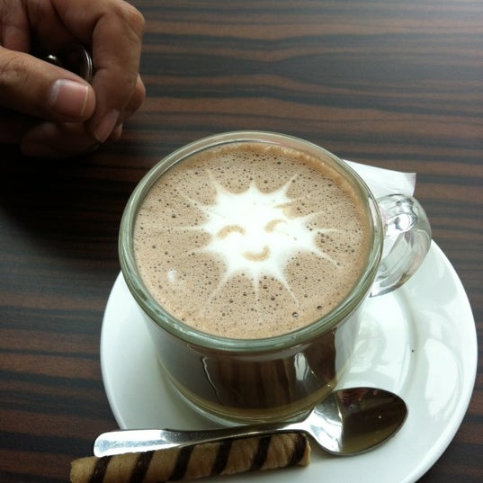 12/1/2012にCamila B.がBarista Coffee Espresso Barで撮った写真