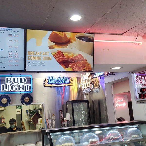 Ray's Pizzaria - Northwest Side - 5252 Fredericksburg Rd