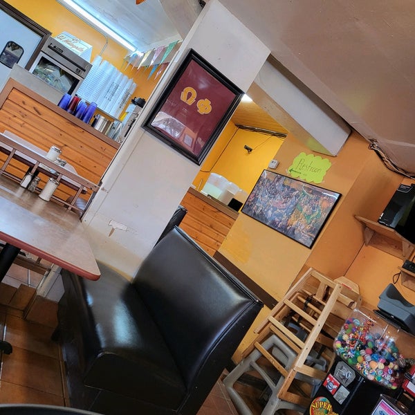2/15/2022 tarihinde Leandra Lang O.ziyaretçi tarafından El Milagrito Cafe'de çekilen fotoğraf