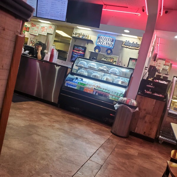 Ray's Pizzaria - Northwest Side - 5252 Fredericksburg Rd