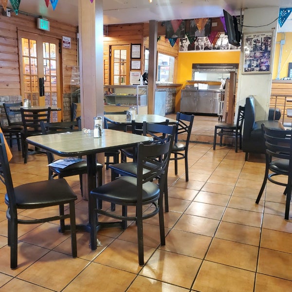 10/13/2021 tarihinde Leandra Lang O.ziyaretçi tarafından El Milagrito Cafe'de çekilen fotoğraf
