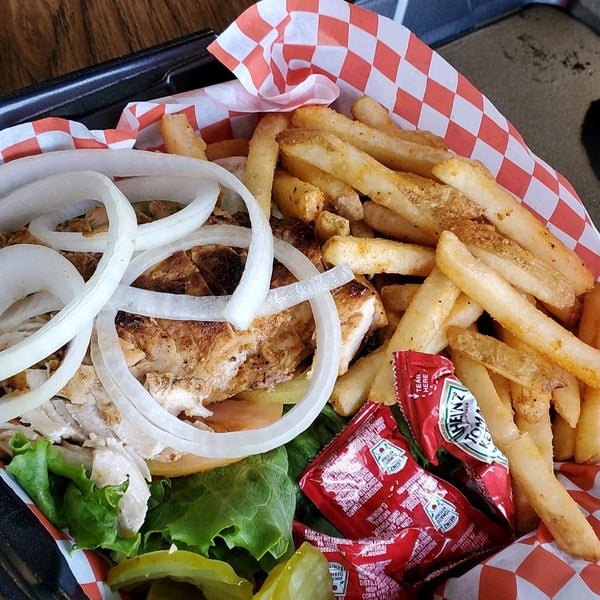 Augie's Barbed Wire Smokehouse Uptown Broadway 33 tips