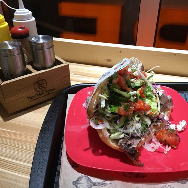 Mustafas Gemüse Kebab - Picture of Mustafa's Gemüse Kebab, Berlin - Tripadvisor